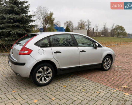 Серый Ситроен С4, объемом двигателя 1.36 л и пробегом 290 тыс. км за 3300 $, фото 15 на Automoto.ua