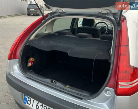 Сірий Сітроен С4, об'ємом двигуна 1.6 л та пробігом 310 тис. км за 3550 $, фото 61 на Automoto.ua