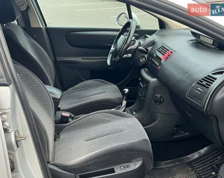 Сірий Сітроен С4, об'ємом двигуна 1.6 л та пробігом 310 тис. км за 3999 $, фото 47 на Automoto.ua