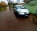 Серый Ситроен С4, объемом двигателя 1.6 л и пробегом 322 тыс. км за 4000 $, фото 2 на Automoto.ua