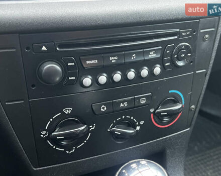 Сірий Сітроен С4, об'ємом двигуна 1.6 л та пробігом 310 тис. км за 3999 $, фото 40 на Automoto.ua