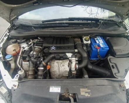 Серый Ситроен С4, объемом двигателя 1.6 л и пробегом 320 тыс. км за 4000 $, фото 6 на Automoto.ua