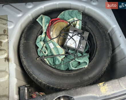 Сірий Сітроен С4, об'ємом двигуна 1.6 л та пробігом 310 тис. км за 3550 $, фото 60 на Automoto.ua