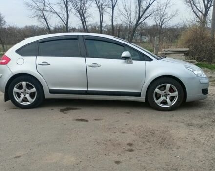 Серый Ситроен С4, объемом двигателя 1.6 л и пробегом 160 тыс. км за 5300 $, фото 2 на Automoto.ua