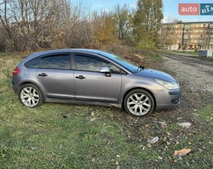 Серый Ситроен С4, объемом двигателя 1.6 л и пробегом 337 тыс. км за 3300 $, фото 6 на Automoto.ua