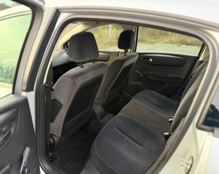 Серый Ситроен С4, объемом двигателя 1.6 л и пробегом 230 тыс. км за 4200 $, фото 10 на Automoto.ua