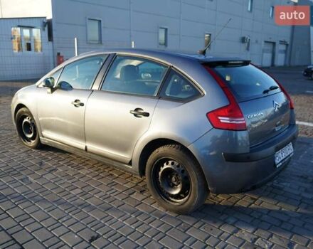 Серый Ситроен С4, объемом двигателя 1.4 л и пробегом 300 тыс. км за 4499 $, фото 7 на Automoto.ua