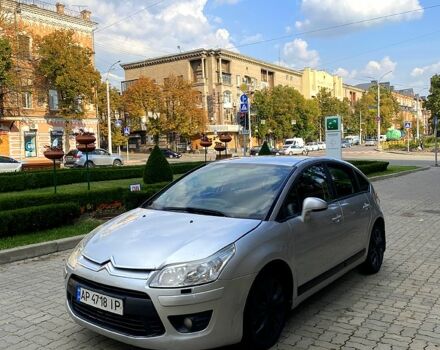 Серый Ситроен С4, объемом двигателя 1.6 л и пробегом 284 тыс. км за 3150 $, фото 1 на Automoto.ua