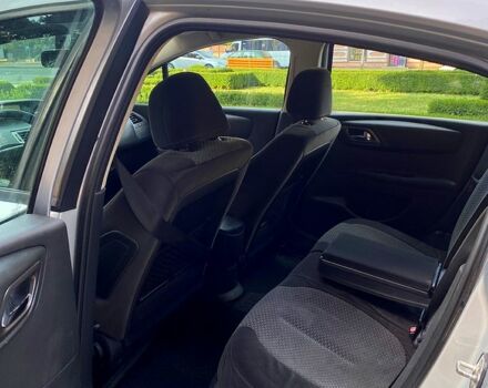 Серый Ситроен С4, объемом двигателя 1.6 л и пробегом 284 тыс. км за 3150 $, фото 5 на Automoto.ua