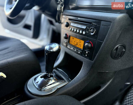 Серый Ситроен С4, объемом двигателя 1.56 л и пробегом 215 тыс. км за 4500 $, фото 25 на Automoto.ua