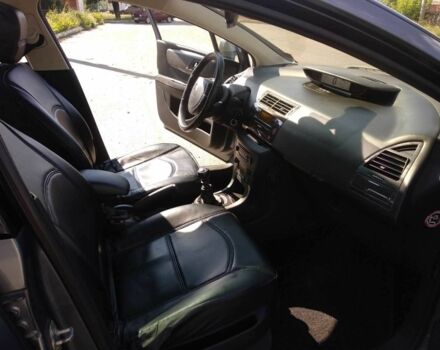 Сірий Сітроен С4, об'ємом двигуна 2 л та пробігом 178 тис. км за 4800 $, фото 18 на Automoto.ua