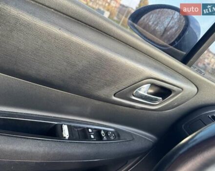 Серый Ситроен С4, объемом двигателя 1.6 л и пробегом 337 тыс. км за 3300 $, фото 8 на Automoto.ua