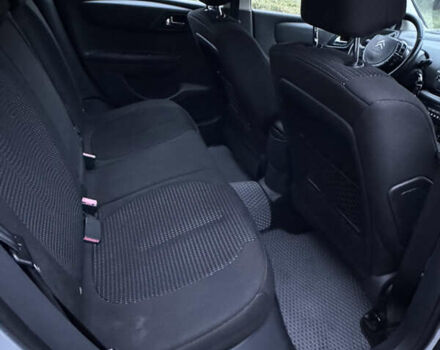 Ситроен С4 2009 в Красилове на Automoto.ua Серый Ситроен С4, объемом двигателя 1.6 л и пробегом 167 тыс. км за 4600 $, фото 9 на Automoto.ua