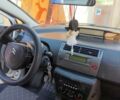 Серый Ситроен С4, объемом двигателя 1.6 л и пробегом 169 тыс. км за 4100 $, фото 3 на Automoto.ua