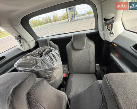 Сірий Сітроен С4, об'ємом двигуна 1.6 л та пробігом 260 тис. км за 6200 $, фото 11 на Automoto.ua