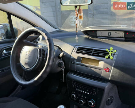 Сірий Сітроен С4, об'ємом двигуна 1.6 л та пробігом 272 тис. км за 5500 $, фото 22 на Automoto.ua