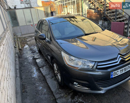 Серый Ситроен С4, объемом двигателя 1.56 л и пробегом 250 тыс. км за 6800 $, фото 2 на Automoto.ua