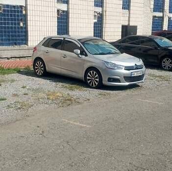 Сірий Сітроен С4, об'ємом двигуна 1.6 л та пробігом 235 тис. км за 7200 $, фото 19 на Automoto.ua