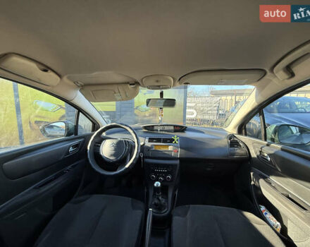 Сірий Сітроен С4, об'ємом двигуна 1.6 л та пробігом 272 тис. км за 5500 $, фото 3 на Automoto.ua