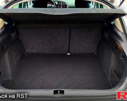 Серый Ситроен С4, объемом двигателя 1.6 л и пробегом 205 тыс. км за 8800 $, фото 12 на Automoto.ua