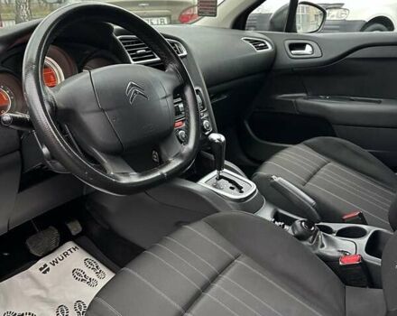 Серый Ситроен С4, объемом двигателя 1.6 л и пробегом 274 тыс. км за 6500 $, фото 8 на Automoto.ua