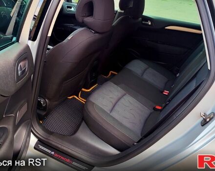 Серый Ситроен С4, объемом двигателя 1.6 л и пробегом 205 тыс. км за 8800 $, фото 10 на Automoto.ua