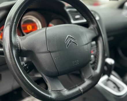 Серый Ситроен С4, объемом двигателя 1.6 л и пробегом 274 тыс. км за 6500 $, фото 6 на Automoto.ua