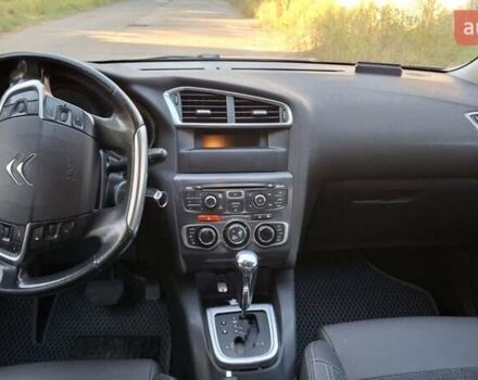 Серый Ситроен С4, объемом двигателя 1.59 л и пробегом 146 тыс. км за 7300 $, фото 3 на Automoto.ua