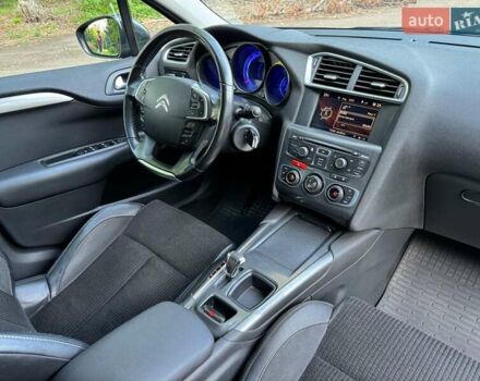 Серый Ситроен С4, объемом двигателя 1.56 л и пробегом 280 тыс. км за 7300 $, фото 22 на Automoto.ua