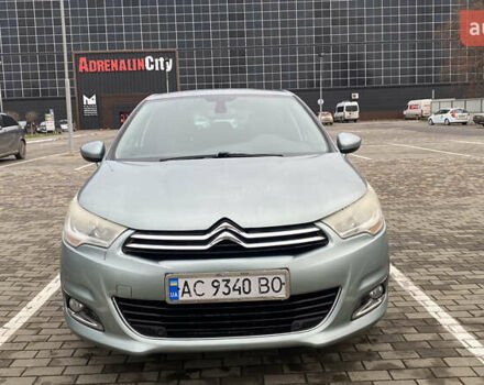 Серый Ситроен С4, объемом двигателя 1.6 л и пробегом 230 тыс. км за 6700 $, фото 1 на Automoto.ua