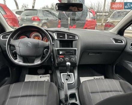 Серый Ситроен С4, объемом двигателя 1.6 л и пробегом 274 тыс. км за 6500 $, фото 5 на Automoto.ua