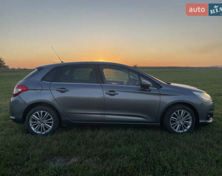 Серый Ситроен С4, объемом двигателя 1.6 л и пробегом 183 тыс. км за 5550 $, фото 3 на Automoto.ua