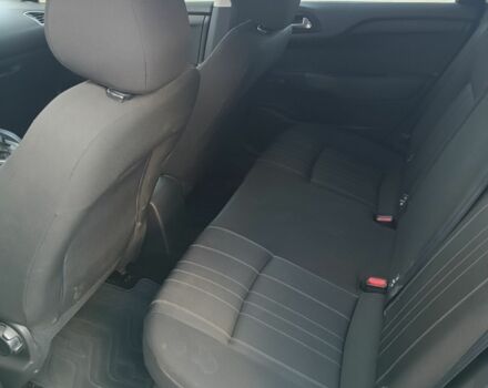 Серый Ситроен С4, объемом двигателя 1.6 л и пробегом 163 тыс. км за 5600 $, фото 7 на Automoto.ua