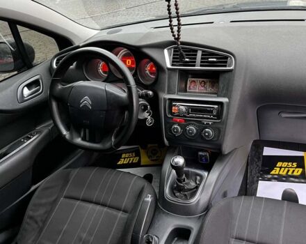 Серый Ситроен С4, объемом двигателя 1.6 л и пробегом 148 тыс. км за 7000 $, фото 10 на Automoto.ua