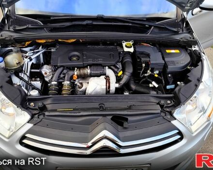 Серый Ситроен С4, объемом двигателя 1.6 л и пробегом 205 тыс. км за 8800 $, фото 13 на Automoto.ua