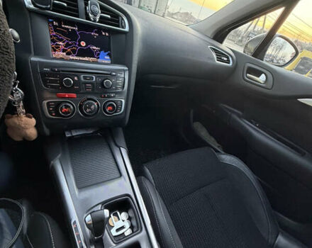 Серый Ситроен С4, объемом двигателя 1.6 л и пробегом 100 тыс. км за 8500 $, фото 8 на Automoto.ua