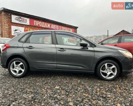 Серый Ситроен С4, объемом двигателя 1.6 л и пробегом 274 тыс. км за 6500 $, фото 17 на Automoto.ua