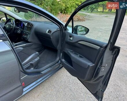 Ситроен С4 2011 в Черкассах на Automoto.ua Серый Ситроен С4, объемом двигателя 1.56 л и пробегом 280 тыс. км за 7300 $, фото 32 на Automoto.ua