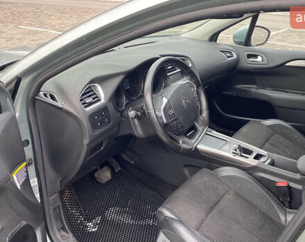 Серый Ситроен С4, объемом двигателя 1.6 л и пробегом 230 тыс. км за 6700 $, фото 13 на Automoto.ua