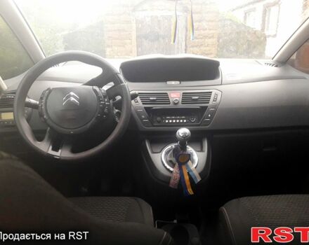 Серый Ситроен С4, объемом двигателя 1.6 л и пробегом 228 тыс. км за 5000 $, фото 3 на Automoto.ua
