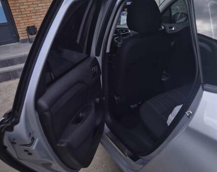 Серый Ситроен С4, объемом двигателя 1.6 л и пробегом 152 тыс. км за 8000 $, фото 5 на Automoto.ua