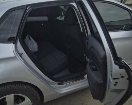 Серый Ситроен С4, объемом двигателя 1.6 л и пробегом 152 тыс. км за 8000 $, фото 2 на Automoto.ua