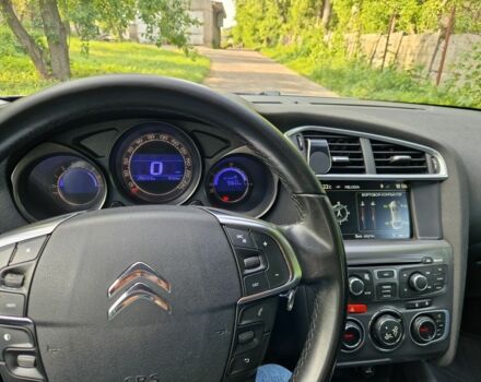 Серый Ситроен С4, объемом двигателя 1.6 л и пробегом 300 тыс. км за 6600 $, фото 14 на Automoto.ua