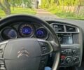 Серый Ситроен С4, объемом двигателя 1.6 л и пробегом 300 тыс. км за 6600 $, фото 14 на Automoto.ua