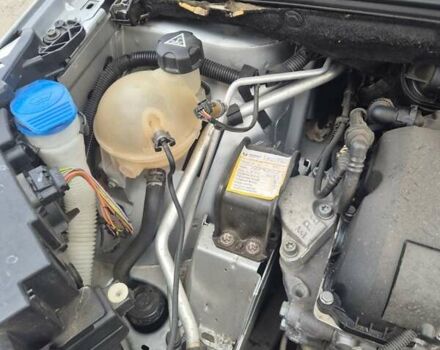 Серый Ситроен С4, объемом двигателя 1.6 л и пробегом 152 тыс. км за 8000 $, фото 18 на Automoto.ua