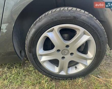 Серый Ситроен С4, объемом двигателя 1.6 л и пробегом 182 тыс. км за 5500 $, фото 29 на Automoto.ua