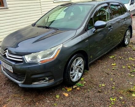 Серый Ситроен С4, объемом двигателя 1.6 л и пробегом 145 тыс. км за 6000 $, фото 12 на Automoto.ua