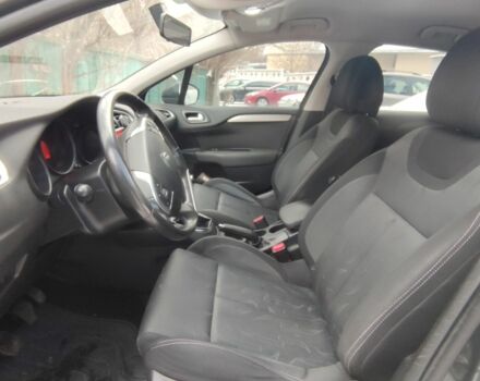 Серый Ситроен С4, объемом двигателя 1.6 л и пробегом 198 тыс. км за 6100 $, фото 6 на Automoto.ua