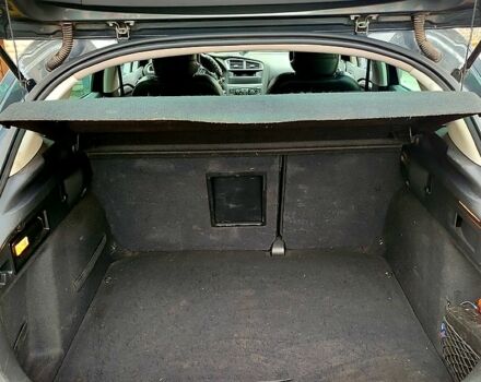 Серый Ситроен С4, объемом двигателя 1.6 л и пробегом 145 тыс. км за 6000 $, фото 7 на Automoto.ua