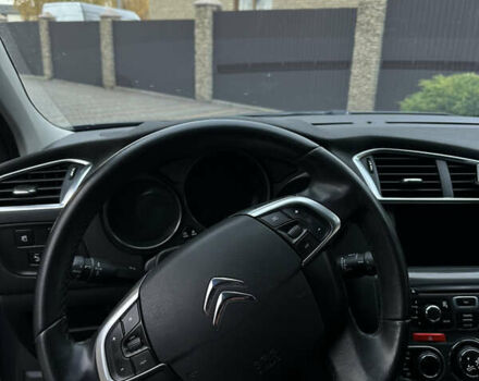 Серый Ситроен С4, объемом двигателя 1.56 л и пробегом 296 тыс. км за 7600 $, фото 13 на Automoto.ua